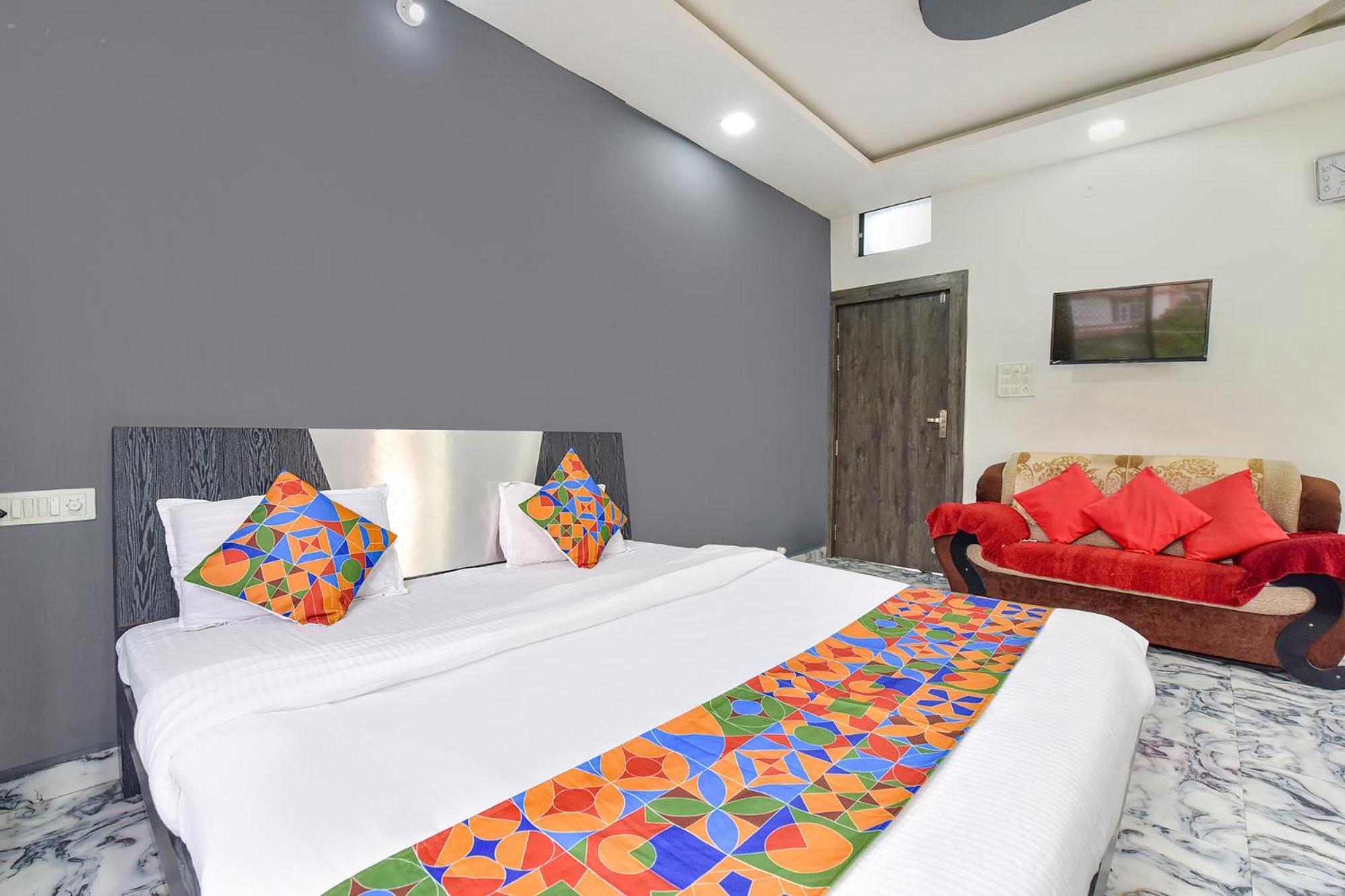 Fabexpress Soni Palace Ujjain Eksteriør bilde